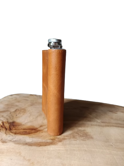 Heupfles bekleed met leer